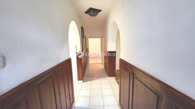 Eladó családi ház, Érden 82 M Ft, 3 szobás