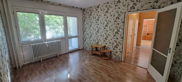 Kiadó panellakás, albérlet, Székesfehérvárott 145 E Ft / hó