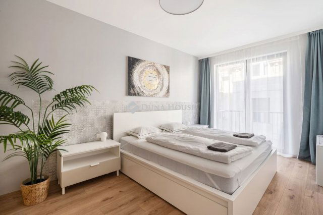 Kiadó téglalakás, albérlet, Budapesten, VI. kerületben