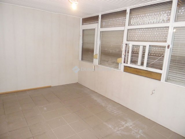 Kiadó üzlethelyiség, Debrecenben, Faraktár utcában