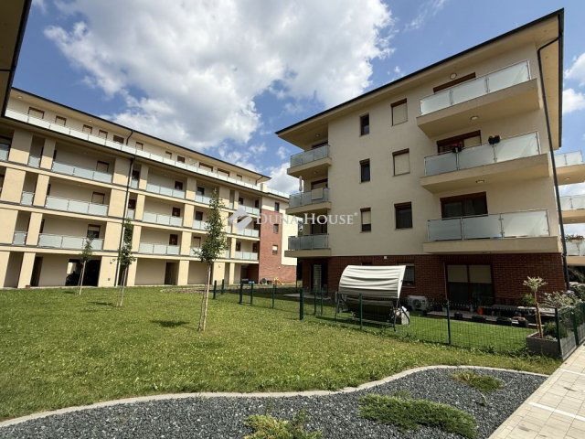 Eladó téglalakás, Szombathelyen 61.99 M Ft, 1+2 szobás