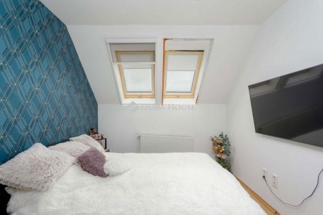 Eladó téglalakás, Mosonmagyaróváron 87.9 M Ft, 4 szobás