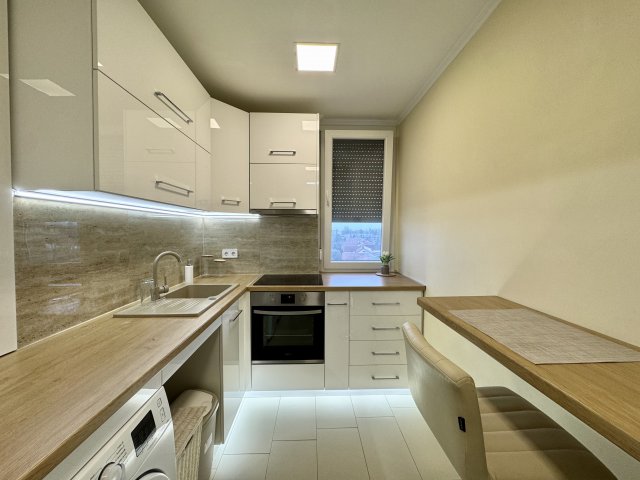 Eladó téglalakás, Miskolcon, Álmos utcában 29.5 M Ft, 1 szobás