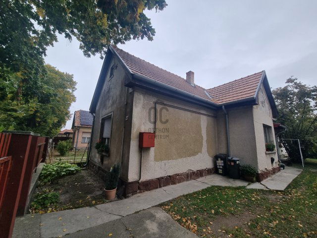 Eladó családi ház, Siófokon 59.9 M Ft, 3 szobás