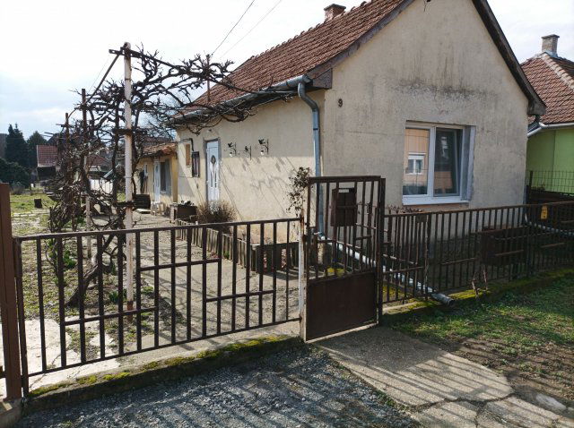 Eladó családi ház, Sárospatakon, Hollay János utcában 17 M Ft