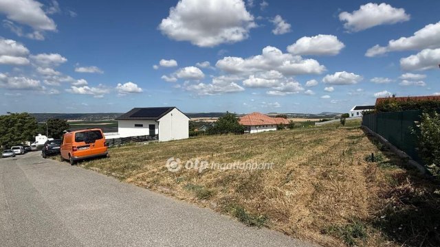 Eladó telek, Budajenőn 78.9 M Ft / költözzbe.hu