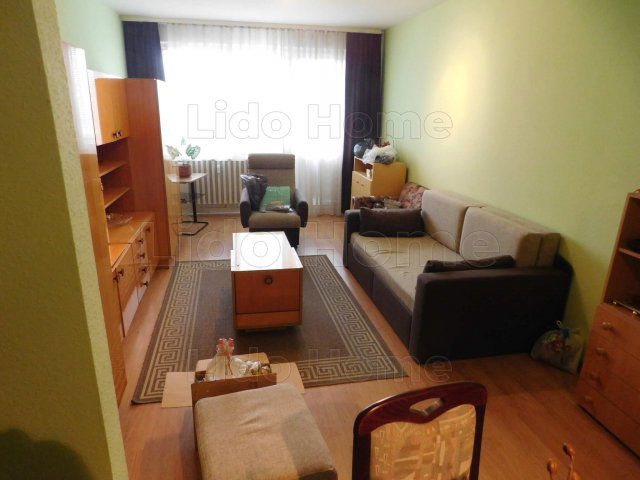 Eladó panellakás, Székesfehérvárott 55.999 M Ft, 2 szobás