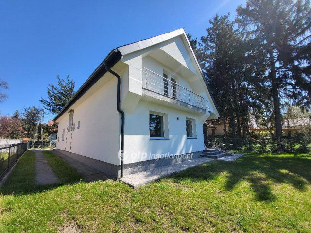 Eladó családi ház, Siófokon 275 M Ft, 8+1 szobás