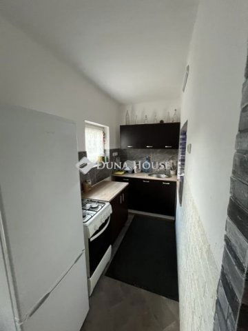 Eladó családi ház, Cecén 23.5 M Ft, 3 szobás