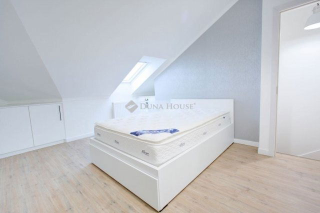 Eladó téglalakás, Nagykőrösön 165.4 M Ft, 5 szobás