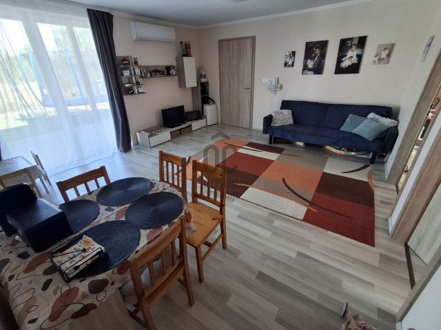 Eladó téglalakás, Cegléden 51.9 M Ft, 4 szobás