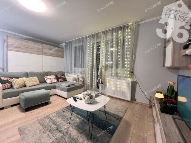 Eladó téglalakás, Kecskeméten 68.6 M Ft, 3 szobás