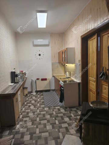 Eladó családi ház, Kunszigeten 65 M Ft, 3 szobás