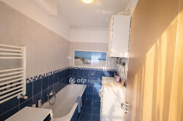Eladó téglalakás, Szigetszentmiklóson 63.5 M Ft, 2 szobás