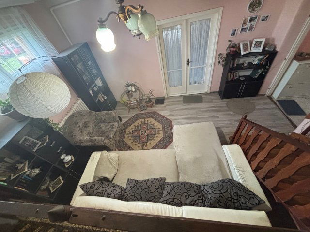 Eladó családi ház, Gávavencsellőn 34.99 M Ft, 4 szobás