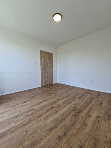 Eladó téglalakás, Pécsett 59.8 M Ft, 3+1 szobás