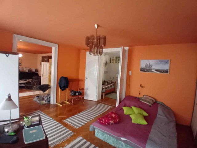 Eladó családi ház, Hatvanban 57 M Ft, 3 szobás