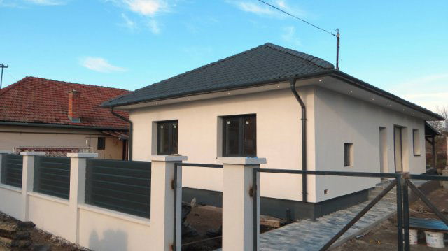 Eladó családi ház, Gyulán 71.9 M Ft, 3+1 szobás