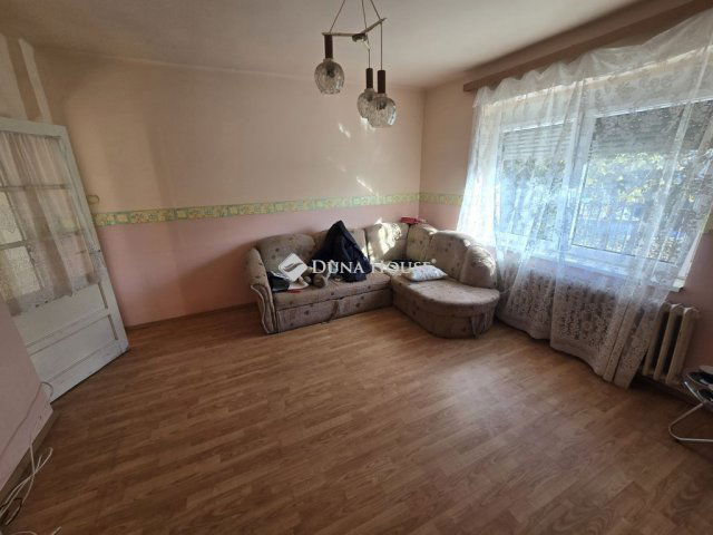 Eladó családi ház, Mezőszentgyörgyön 35 M Ft, 3 szobás
