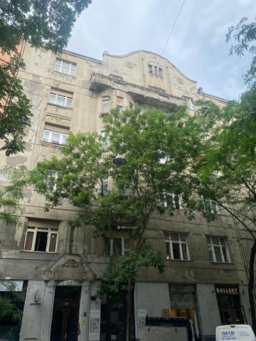 Eladó téglalakás, Budapesten, V. kerületben 135 M Ft, 2 szobás