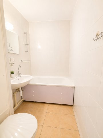 Eladó panellakás, Debrecenben 56 M Ft, 2 szobás