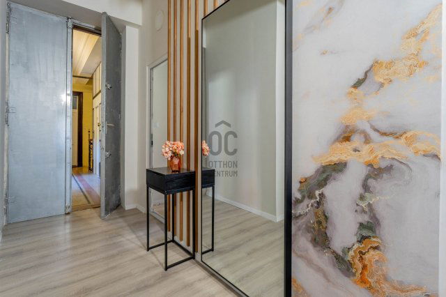 Eladó téglalakás, Budapesten, VII. kerületben, Izabella utcában