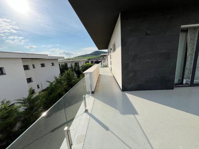 Eladó családi ház, Ürömön 229 M Ft, 5 szobás