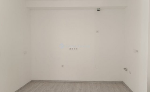 Eladó téglalakás, Budapesten, VI. kerületben 79.9 M Ft, 1 szobás