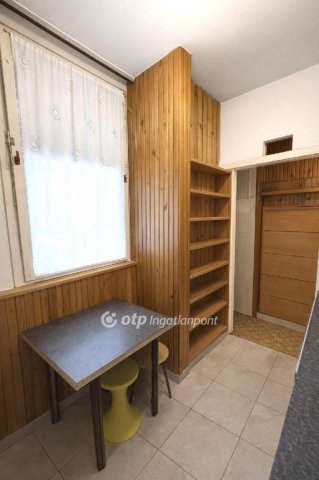 Eladó téglalakás, Budapesten, II. kerületben 109.99 M Ft
