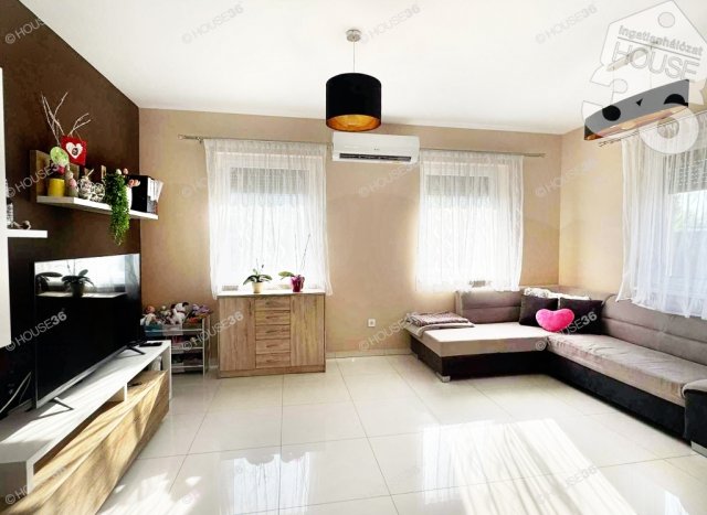 Eladó családi ház, Kecskeméten 95 M Ft, 4 szobás