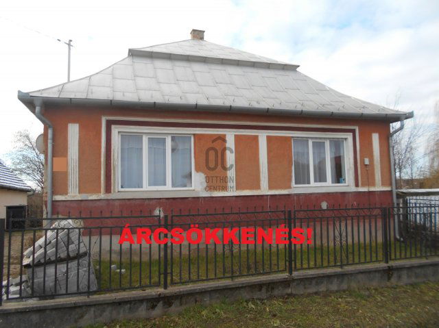 Eladó családi ház, Dögén 27.9 M Ft, 5 szobás