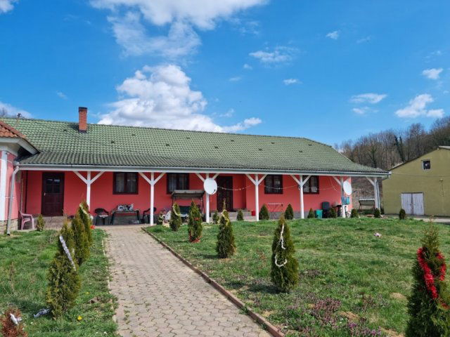 Eladó ipari ingatlan, Komlón 85 M Ft, 2+4 szobás