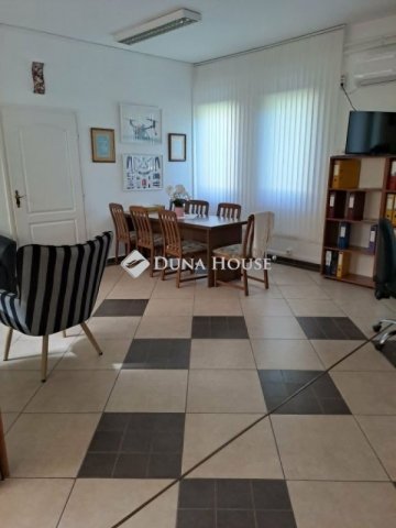 Eladó iroda, Mindszenten 85 M Ft / költözzbe.hu
