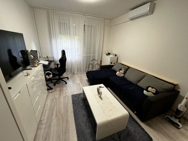 Kiadó panellakás, albérlet, Debrecenben 220 E Ft / hó, 2 szobás
