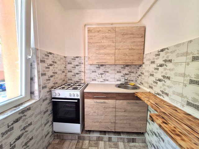 Eladó téglalakás, Kecskeméten 33.5 M Ft, 1 szobás