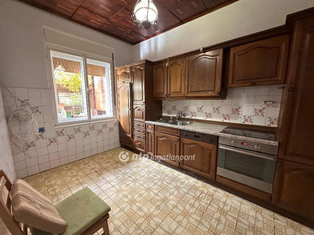 Eladó családi ház, Monorierdőn 51.5 M Ft, 3 szobás