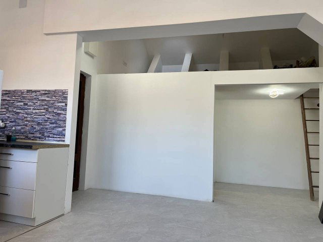 Eladó téglalakás, Pomázon 49.9 M Ft, 1 szobás