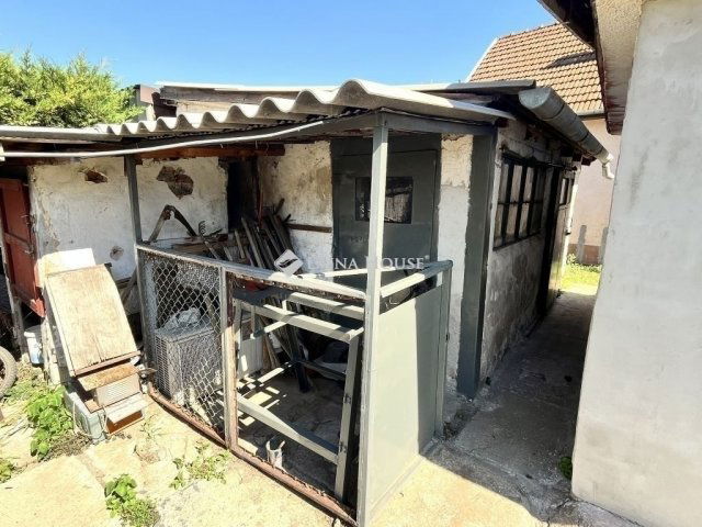 Eladó családi ház, Vecsésen 64.9 M Ft, 3 szobás
