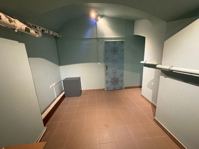 Eladó ipari ingatlan, Budapesten, VI. kerületben 49.9 M Ft