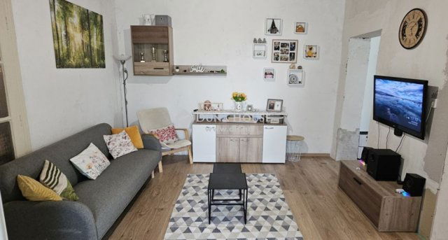 Eladó családi ház, Geresdlakon 16.99 M Ft, 4 szobás