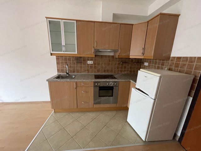 Kiadó téglalakás, albérlet, Budapesten, XIV. kerületben