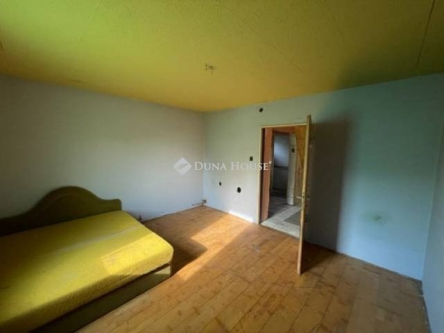 Eladó családi ház, Pilisen 22.9 M Ft, 2 szobás