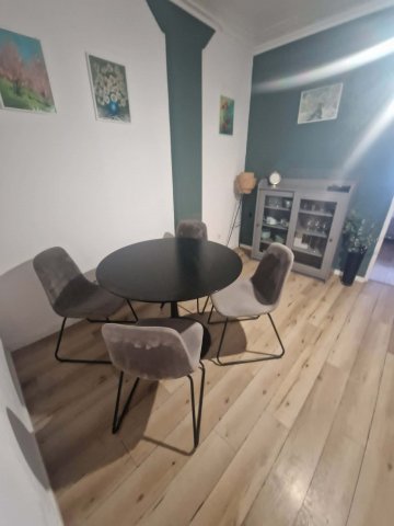 Kiadó téglalakás, albérlet, Pécsett 400 E Ft / hó, 3 szobás