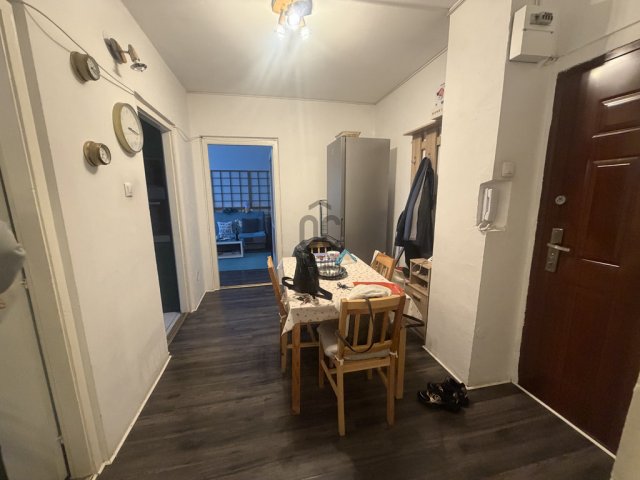 Eladó panellakás, Budapesten, III. kerületben 65.3 M Ft, 2 szobás