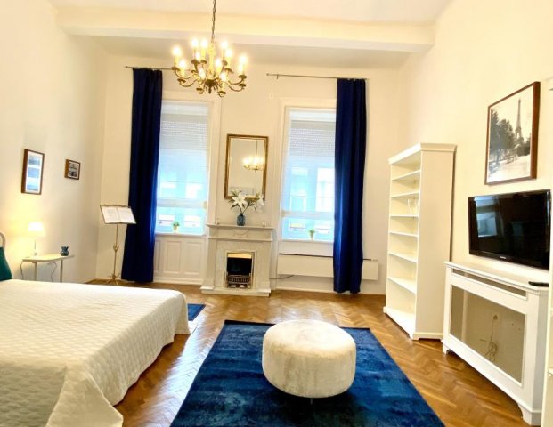 Kiadó téglalakás, albérlet, Budapesten, V. kerületben, 2 szobás