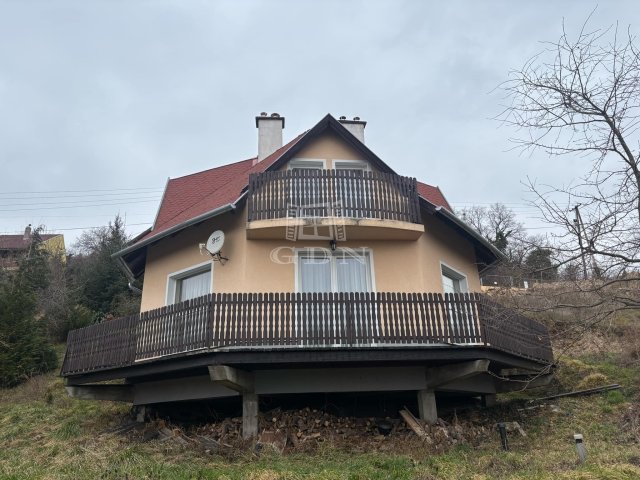 Eladó családi ház, Kőszegen 99 M Ft, 5 szobás