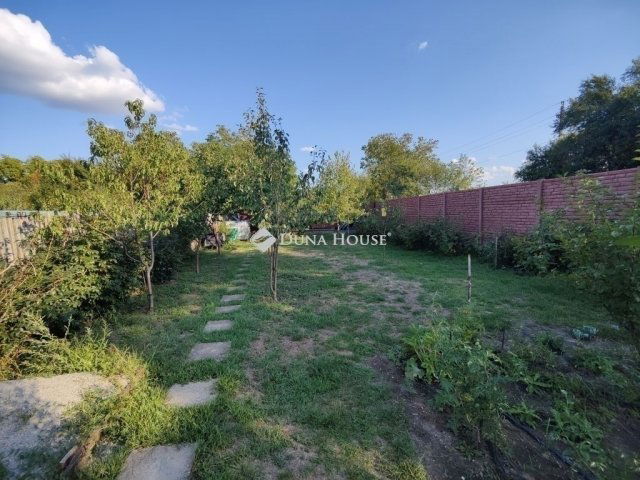 Eladó ikerház, Szentendrén 167.9 M Ft, 4 szobás