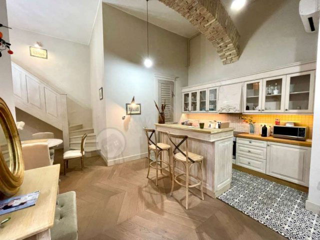 Eladó téglalakás, Budapesten, V. kerületben 160 M Ft, 2 szobás