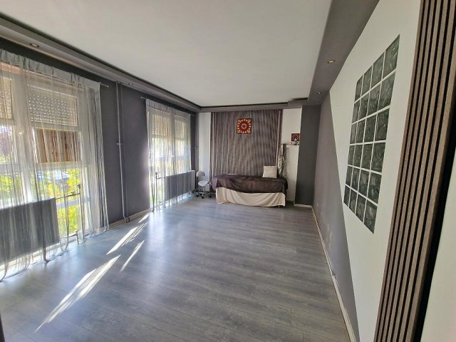 Eladó téglalakás, Dunakeszin 49.4 M Ft, 2 szobás