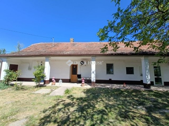 Eladó családi ház, Fülöpszálláson 26.3 M Ft, 3 szobás